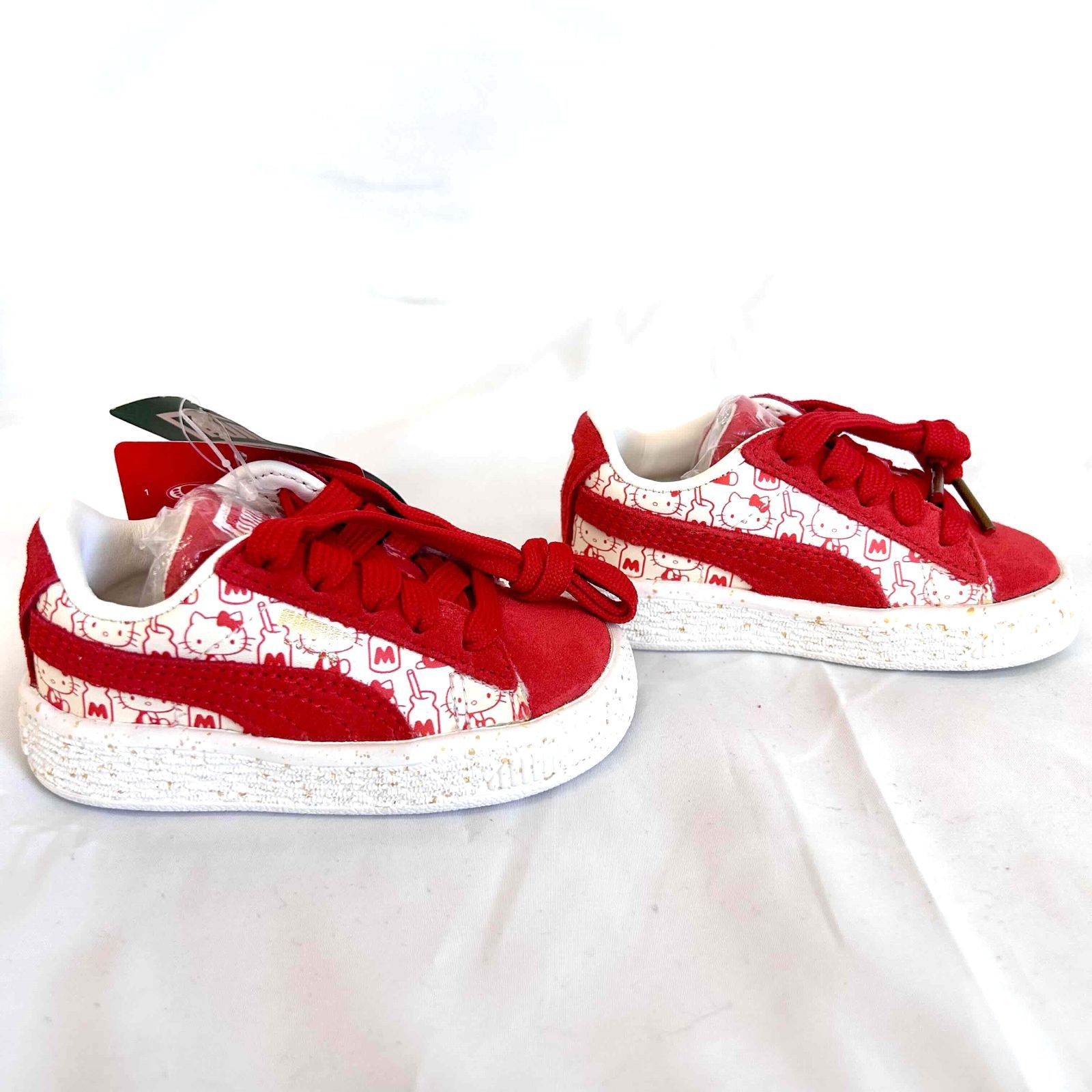 ☆タグ付き新品未使用☆PUMA ハローキティ SUEDE CLASSIC × HELLO KITTY 12cm 子供用 スニーカー サンリオ プーマ×ハローキティ  コラボスニーカー 限定品 外箱付き - メルカリ