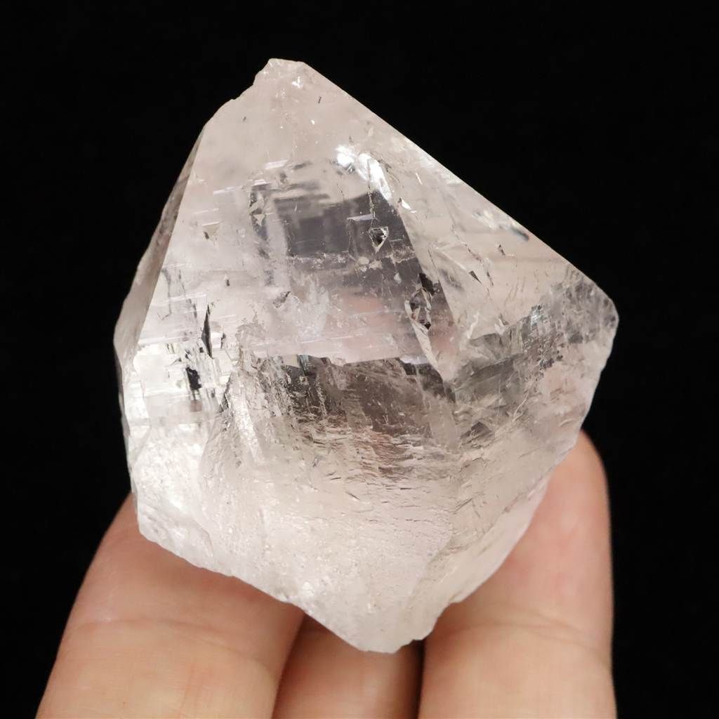 カイラス水晶（中国／チベット） チベット カイラス産 ヒマラヤ 水晶 原石 56.7g 【榎本通商80056