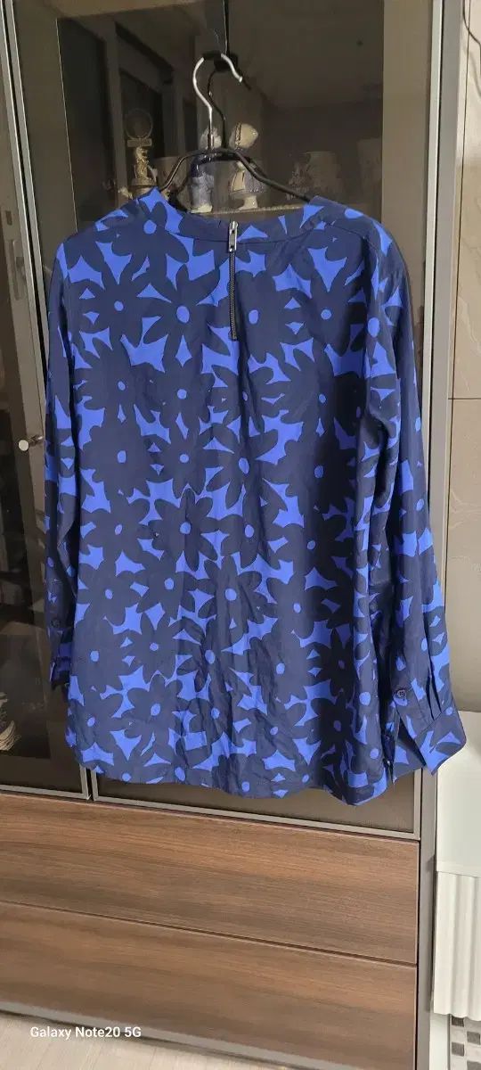 ディックニー DKNY シルク ブラウス