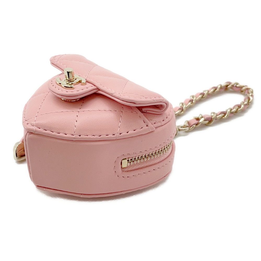 希少品 CHANEL シャネル マトラッセ ラムスキン 二つ折り ハートチャーム シャネル バッグチャーム マトラッセ ハート ミニ ラムスキン AP4838