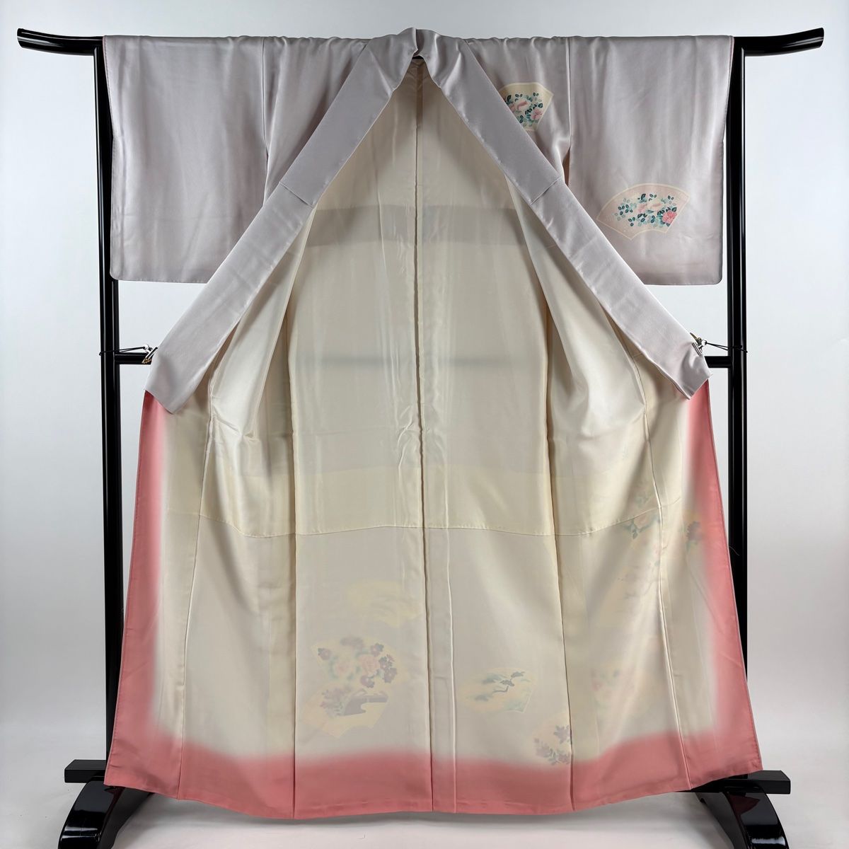 付下げ 身丈163cm 裄丈64cm M 袷 扇面 牡丹 ぼかし 薄紫 正絹 優品