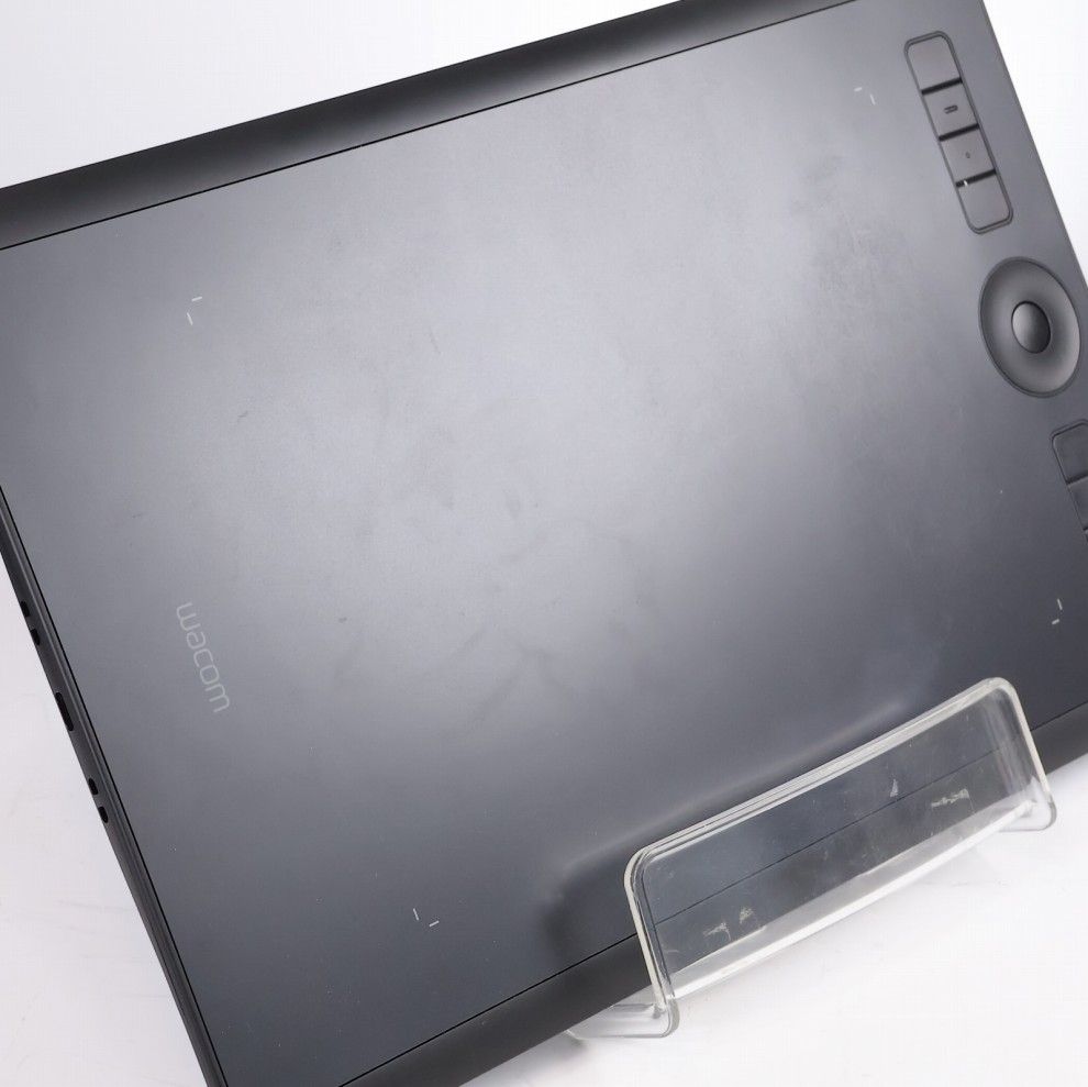 【中古】Wacom Intuos Pro PTH-660 ペンタブレット Amazon.co.jp: Wacom(ワコム) ワコム ペンタブレット ペンタブ