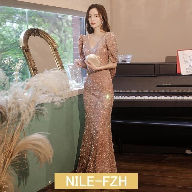 スパンコール キラキラドレス