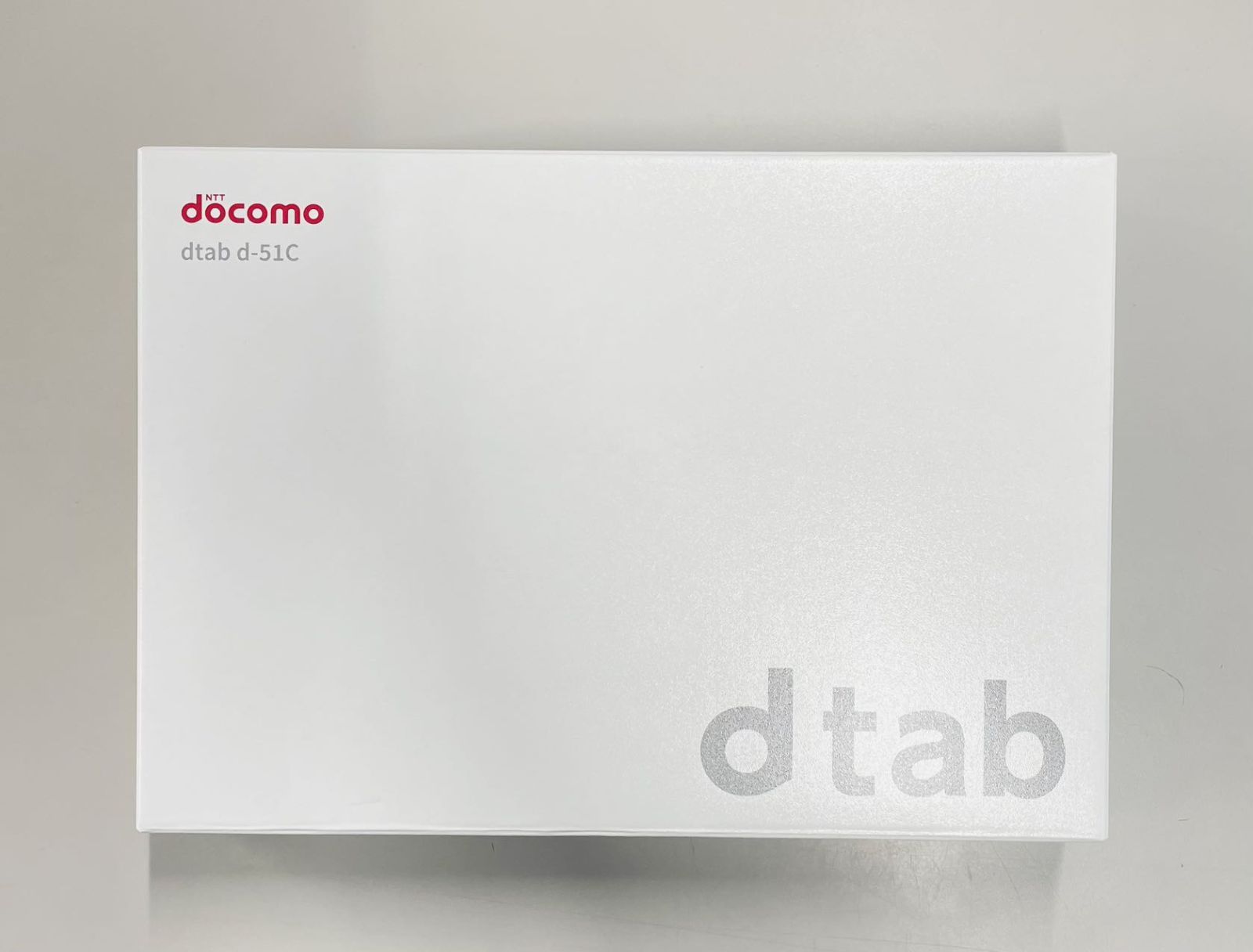 docomo dtab d-51C Charcoal Gray