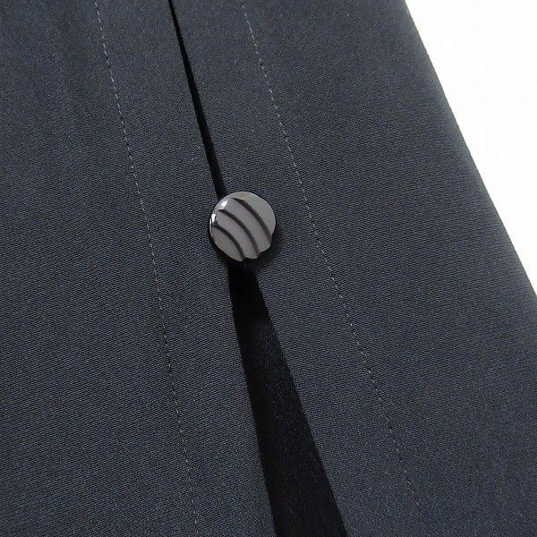 サイドスリット