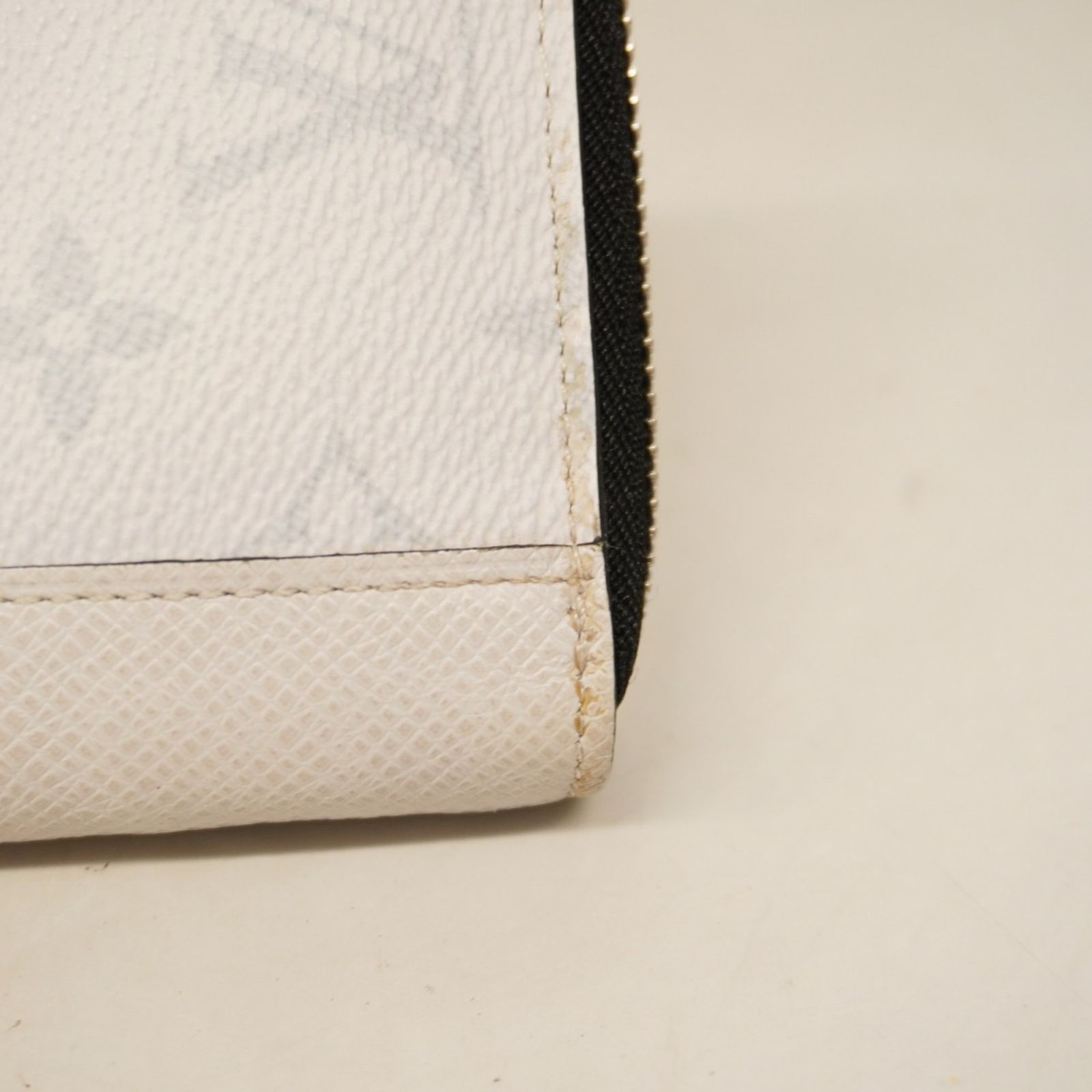 【超極美品】ルイヴィトン タイガラマ ホワイト ジッピー ヴェルティカル 長財布 LOUIS VUITTON ルイヴィトン ジッピーウォレット ヴェルティカル