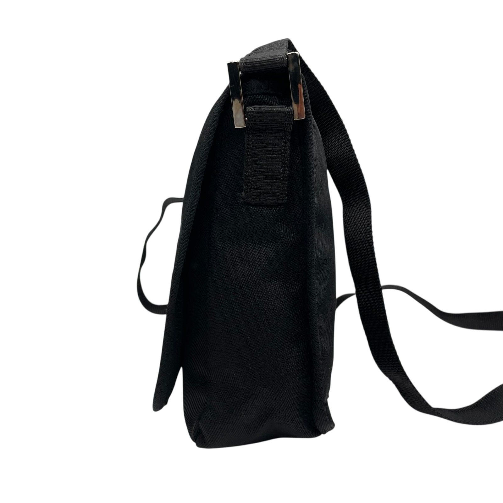 極美品 FENDI フェンディ ロゴ ショルダーバッグ ナイロン