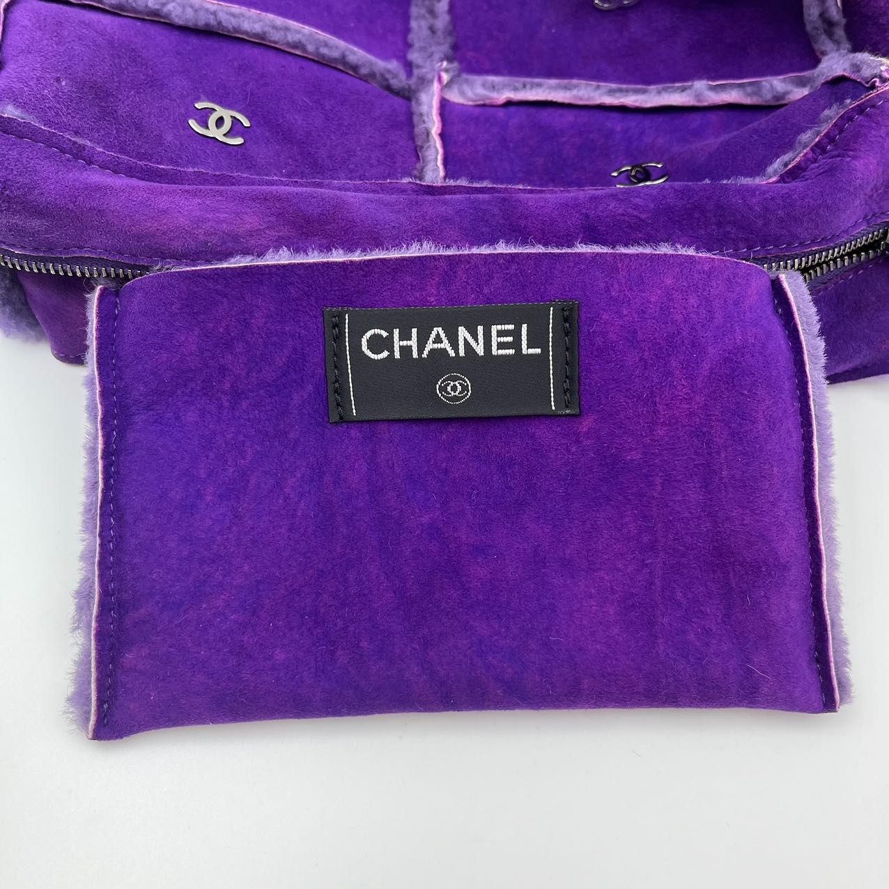 CHANEL シャネル ココマーク パープル ムートン スエード ショルダーバッグ レディース ６番台【中古品】HIBUOCHI VINTAGE -  メルカリ