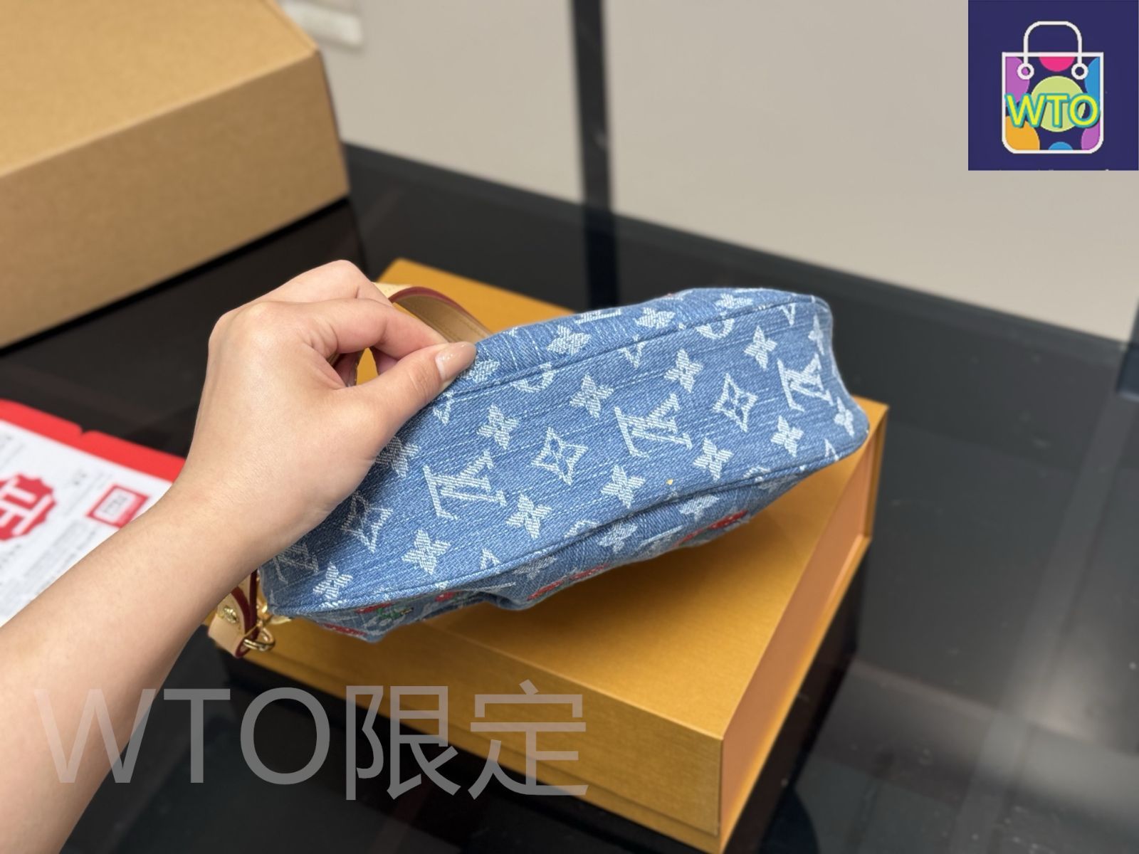 今日WTO】Louis Vuitton ルイヴィトン サンセット デニム
