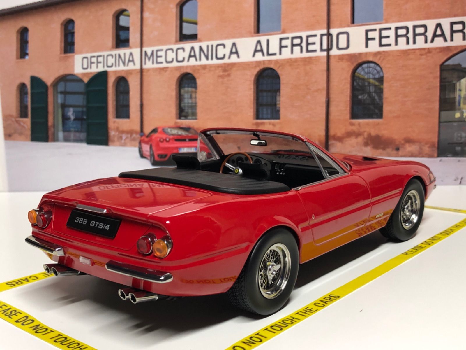 KKScale 1/18 Ferrari 365 GTS/4 Red フェラーリ - メルカリ