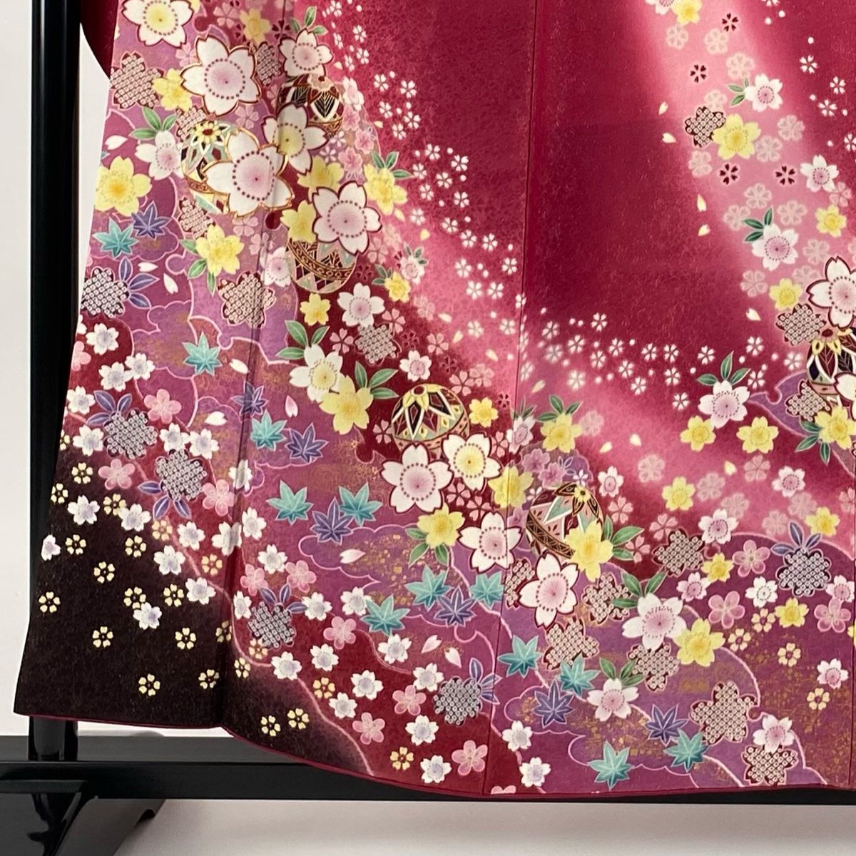 振袖 身丈157cm 裄丈64cm M 袷 桜 雪輪 金糸 金通し ピンク 正絹