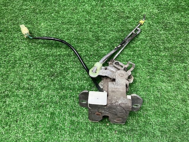 ダイハツ S331V ハイゼット バックドアロック 241101204