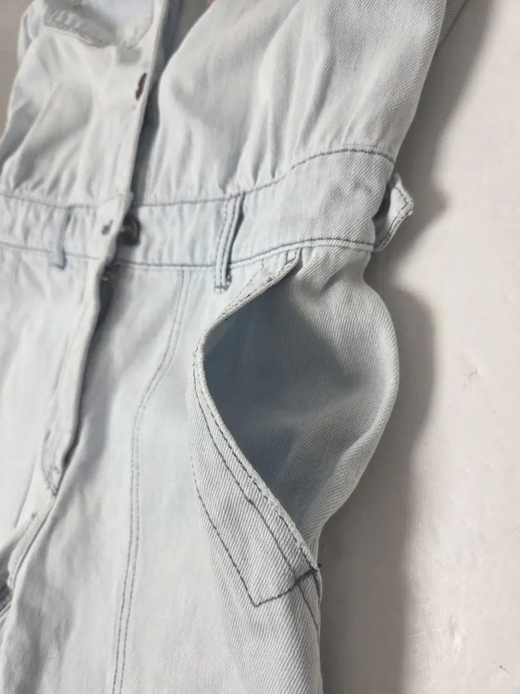 オールインワン ライトブルー