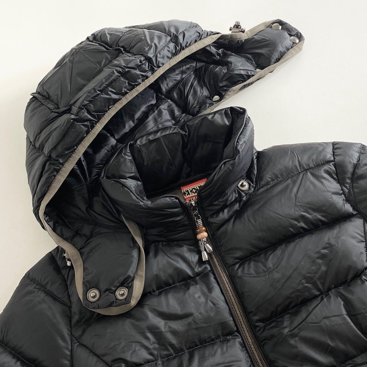 CAPE HORN ケープホーン フード付き ダウンジャケット レディース 52552 STELLA MURMASKY RUBBER ステラムルマスキー ショート丈 ファー付き 撥水 並行輸入品