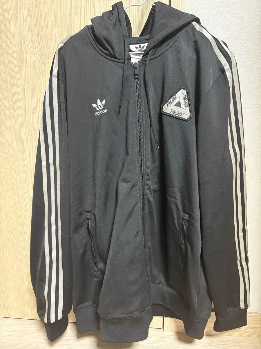 adidas アディダス PALACE パレス フード ファイヤーバード