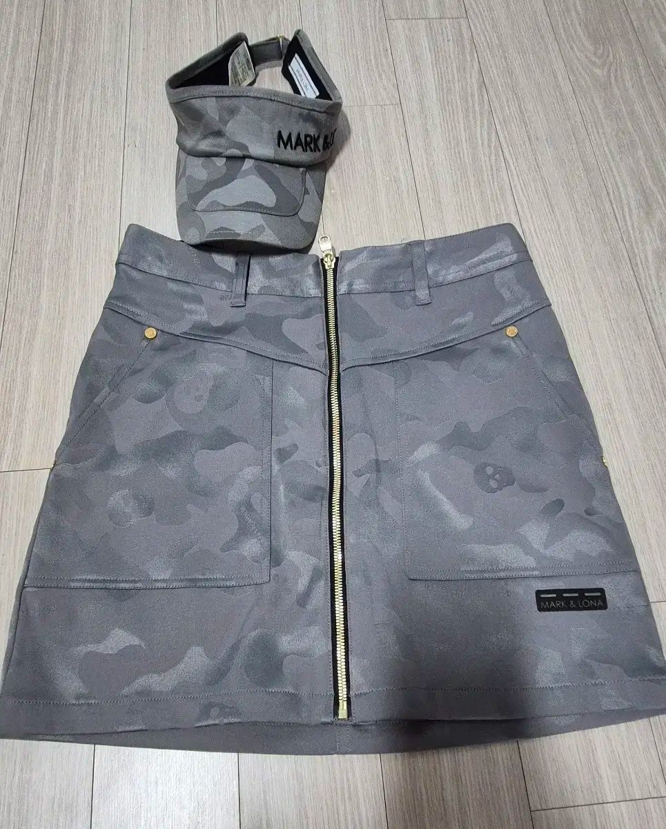 MARK & LONA(マークアンドロナ) 女性用スカート マークアンドロ