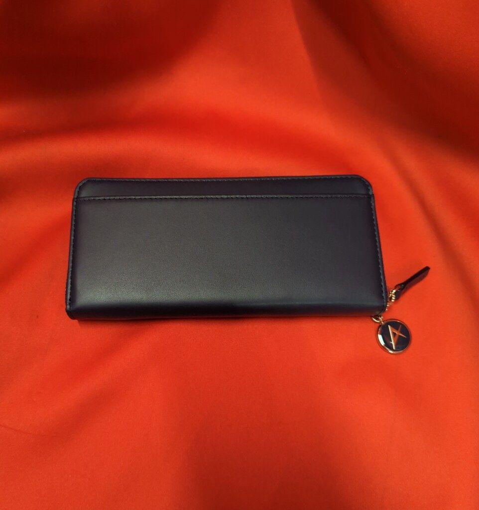 機動戦士ガンダム 逆襲のシャア νガンダム 長財布 コレクター放出・未