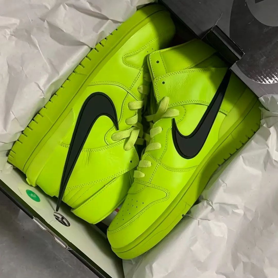 ナイキ NIKE アンブッシュ AMBUSH ダンクハイ DUNK HI スニーカー アトミックグリーン フラッシュライム CU7544-300  スニーカー