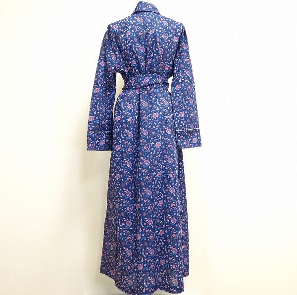 【新品タグ付き】LIBERTY 花柄 長袖パジャマ　上下 M a リバティ LIBERTY 長袖 ガウン 花柄 紺 マルチ M コットン 綿