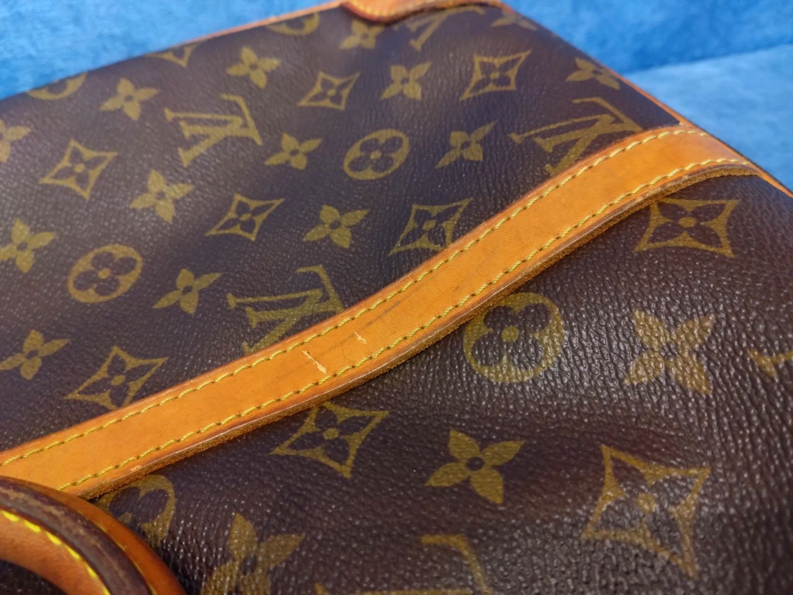 ☆NA00459 LOUIS VUITTON ルイヴィトン モノグラム ポルト ドキュマン