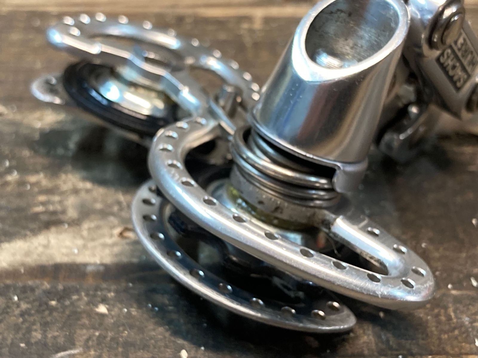 IL964 ザックスユーレー SACHS HURET ジュビリー Jubilee リア
