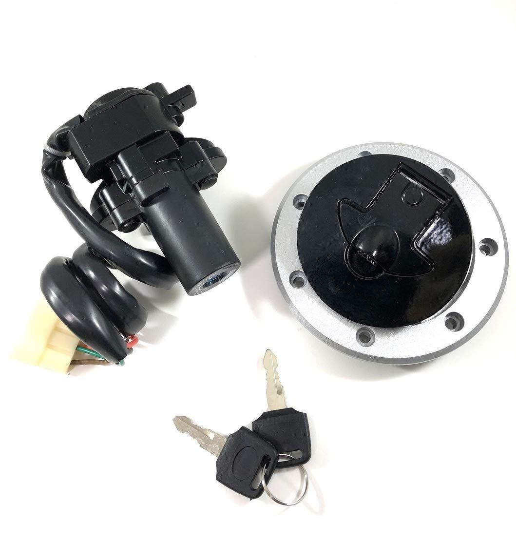 カワサキ Z1000LTD ガソリンタンク キャップ エンブレム 新品コック付き カワサキ Z1000LTD ガソリンタンク キャップ エンブレム 新品コック