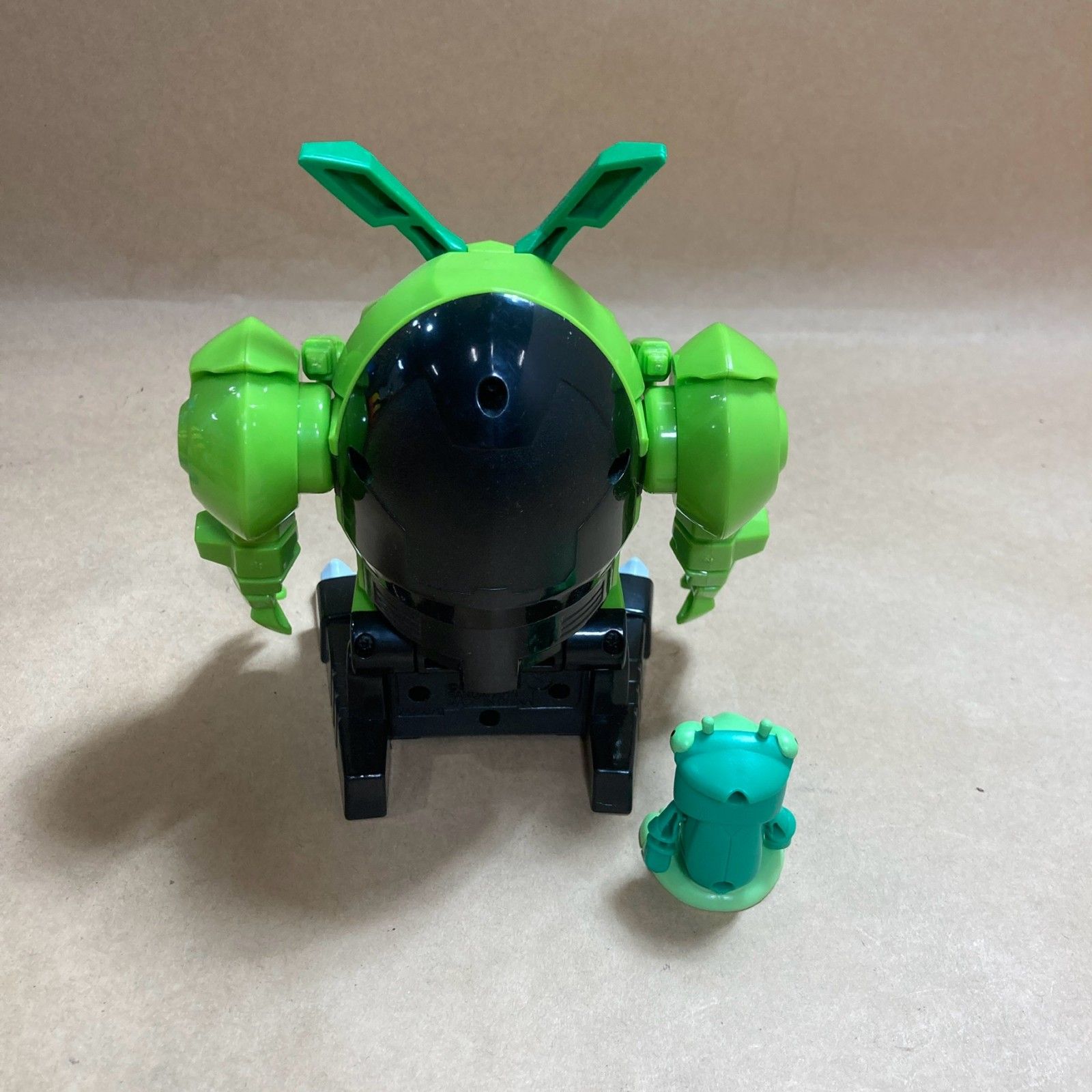 ☆お値下げ！ BANDAI バンダイ ムシ忍 カラクリメカ＋フィギュア 4