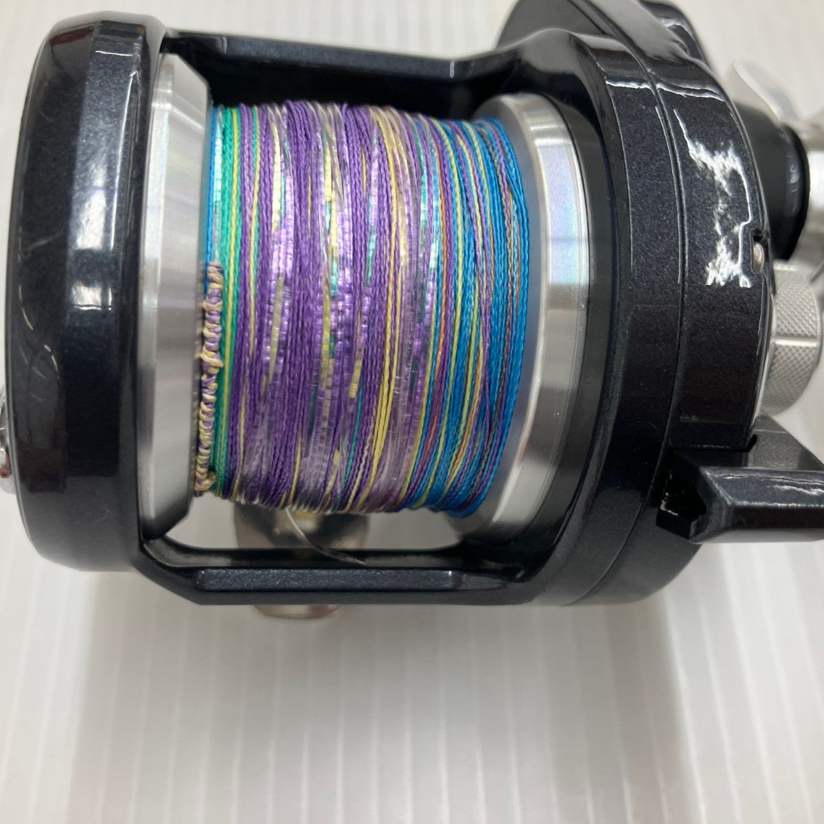 SHIMANO シマノ 20トリウム 1500HG 04218 目立った傷や汚れなし  