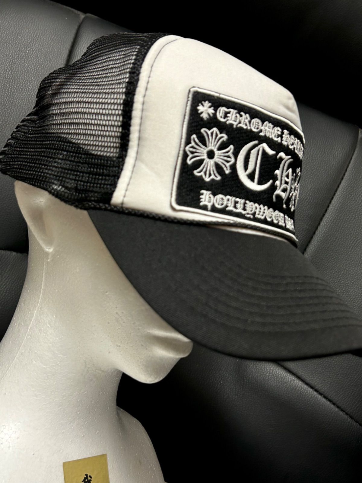 クロムハーツジャパン正規品CH刺繍トラッカーメッシュキャップユーズドランク美品 クロムハーツジャパン正規品CH刺繍トラッカーメッシュキャップ