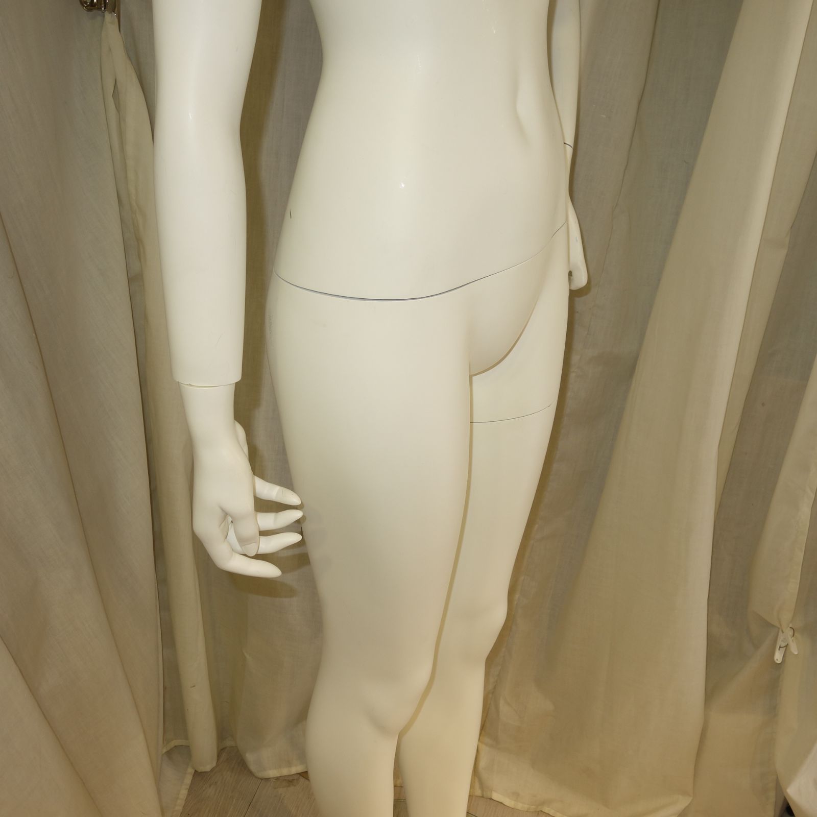 TOMANE レディースマネキン