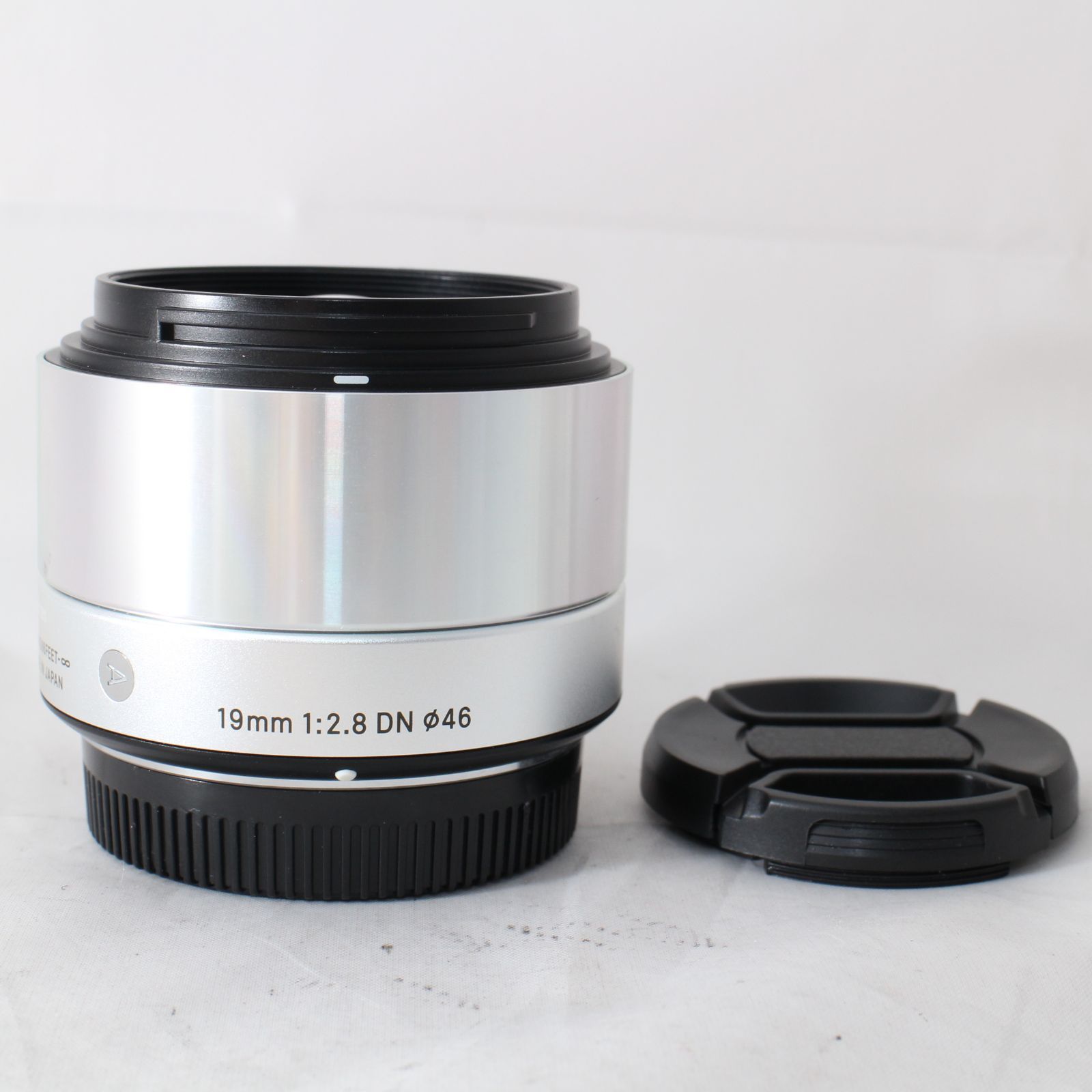 ☆良品☆ SIGMA 単焦点広角レンズ Art 19mm F2.8 DN シルバー マイクロフォーサーズ用 ミラーレスカメラ専用 929756 シグマ  #2454 - メルカリ