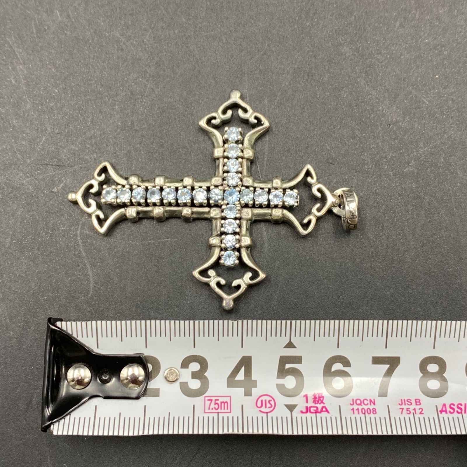 34 RoyalOrder ロイヤルオーダー ラージコンソートクロス ペンダント