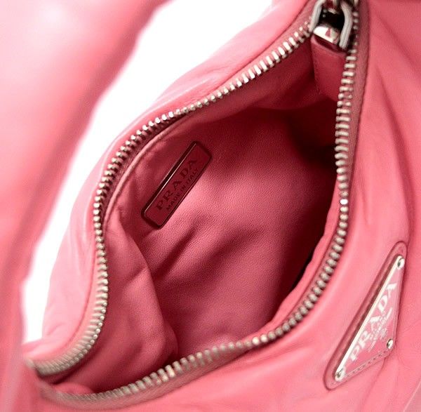 美品 プラダ PRADA 三角ロゴ ソフトパデット 2WAYバッグ ナッパレザー