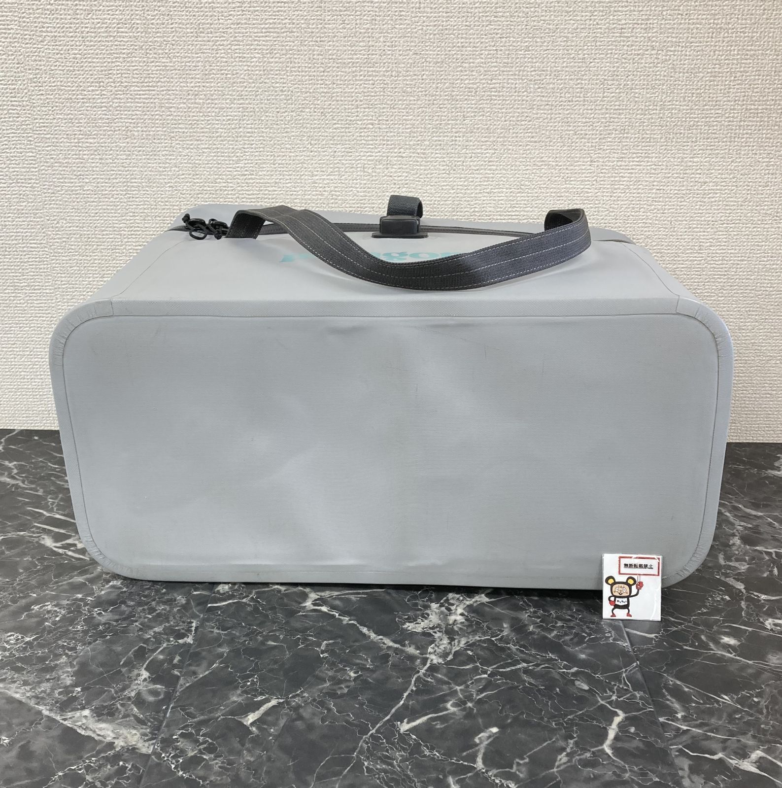 店舗併売品