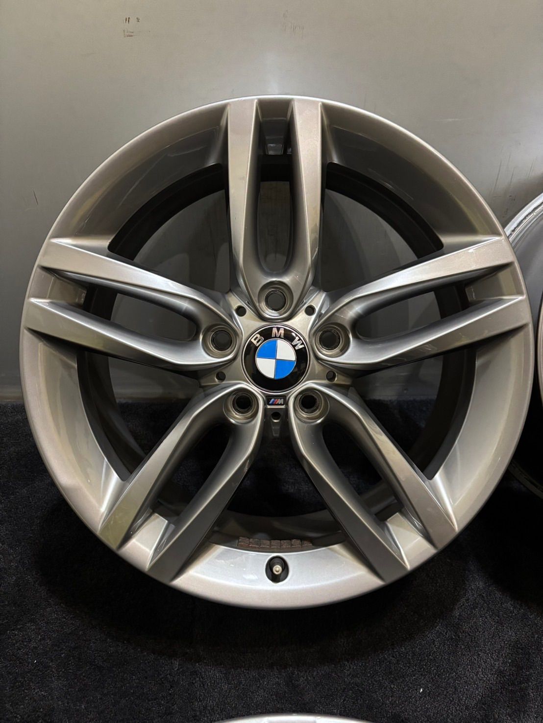 BMW 1シリーズ F20 Fスポーツ 純正 ダブルスポーク スタイリング 18インチ 7.5J 45 120 5H アルミホイール 4本 2シリーズ 1-K216