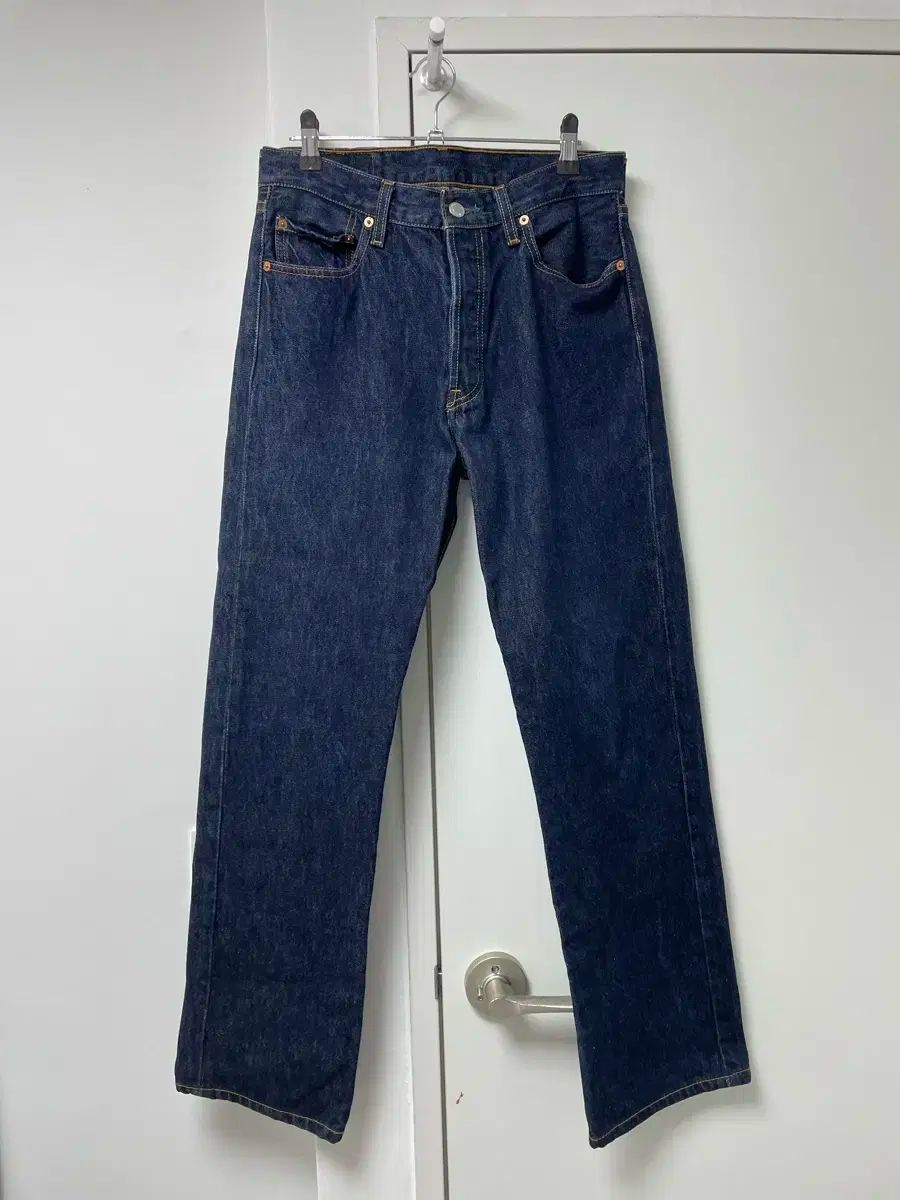 【雷市場（ポンジャン）商品韓国直送】 LEVI'S(リーバイス) 501 30