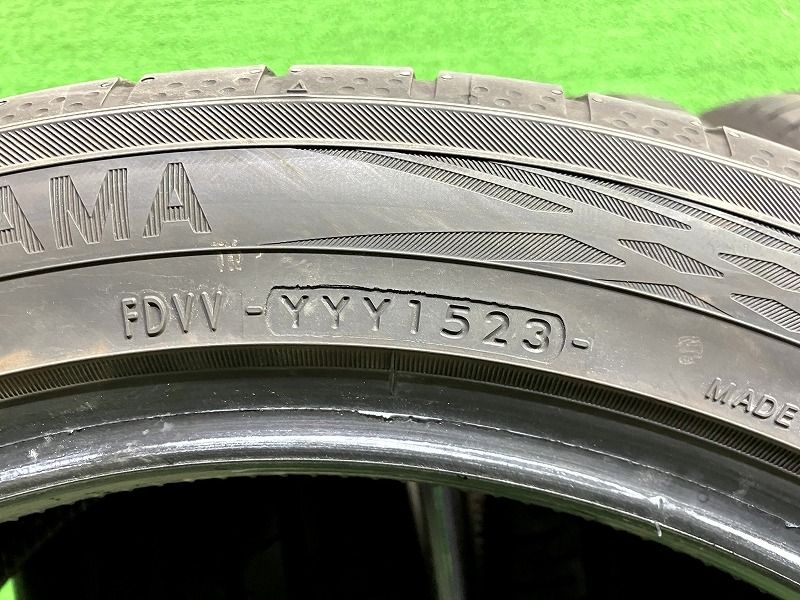 235|45R18 4本
