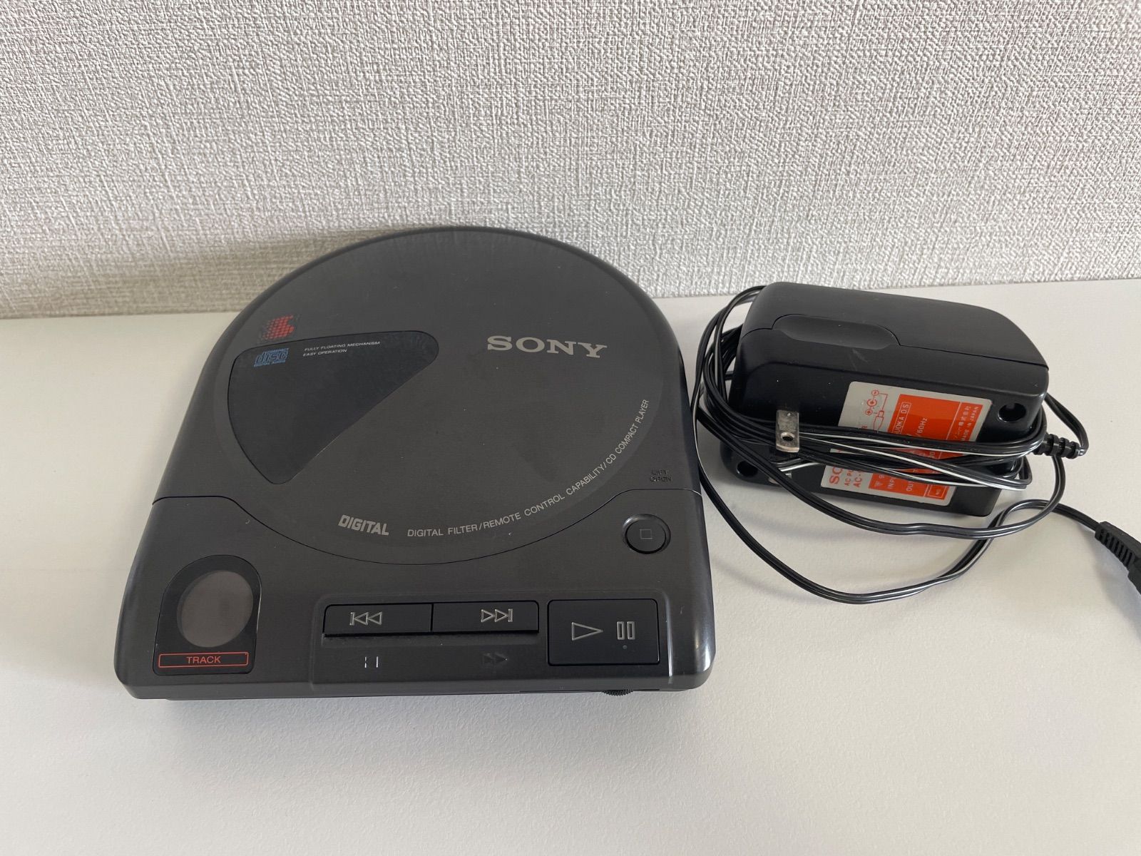 動作 済 SONY ポータブルCDプレーヤー D-600