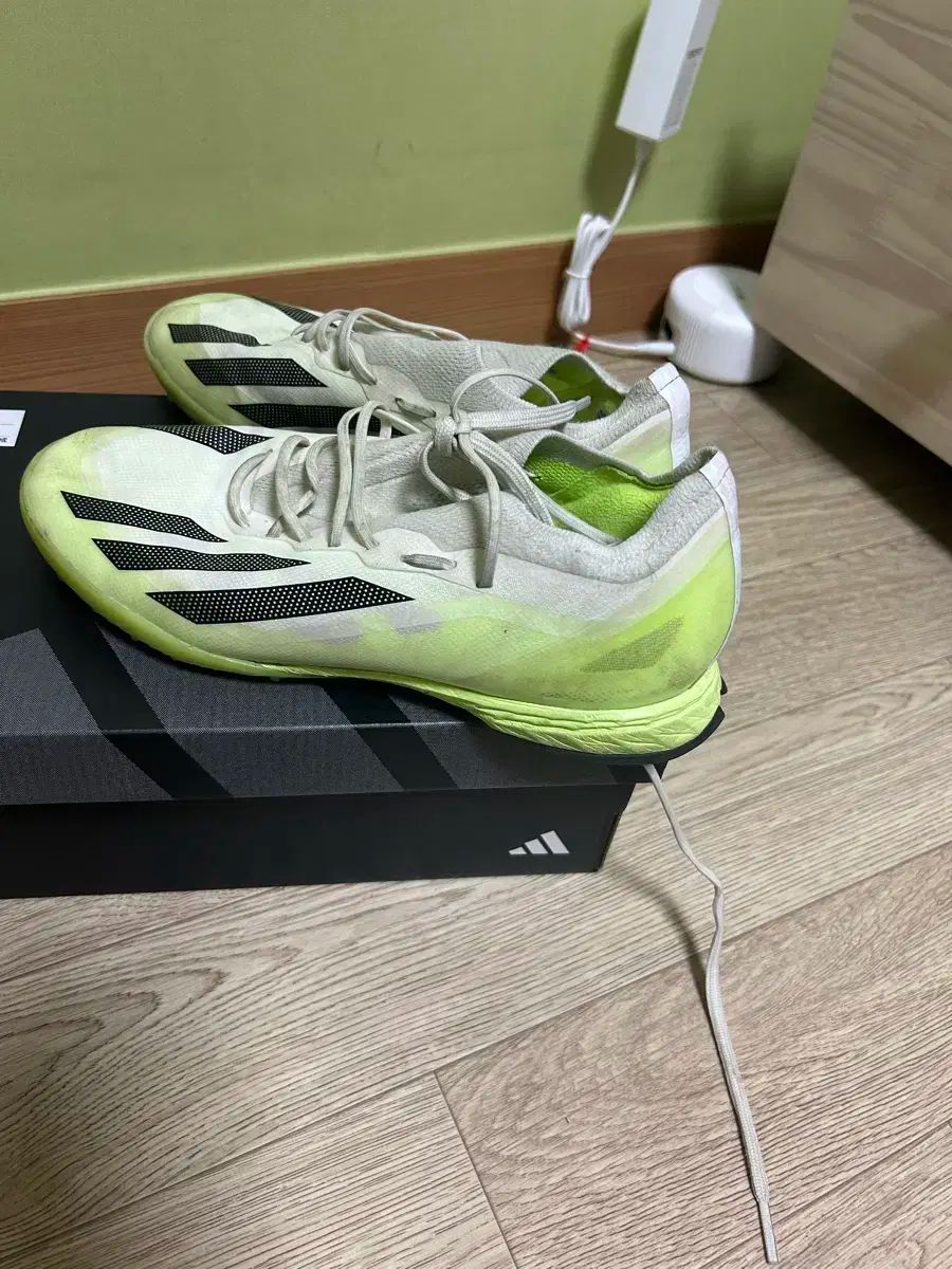 Mizuno モレリア フットサルシューズ 26.0cm NIKE(ナイキ) マーキュリアル ヴェイパー 14 エリート AG 275