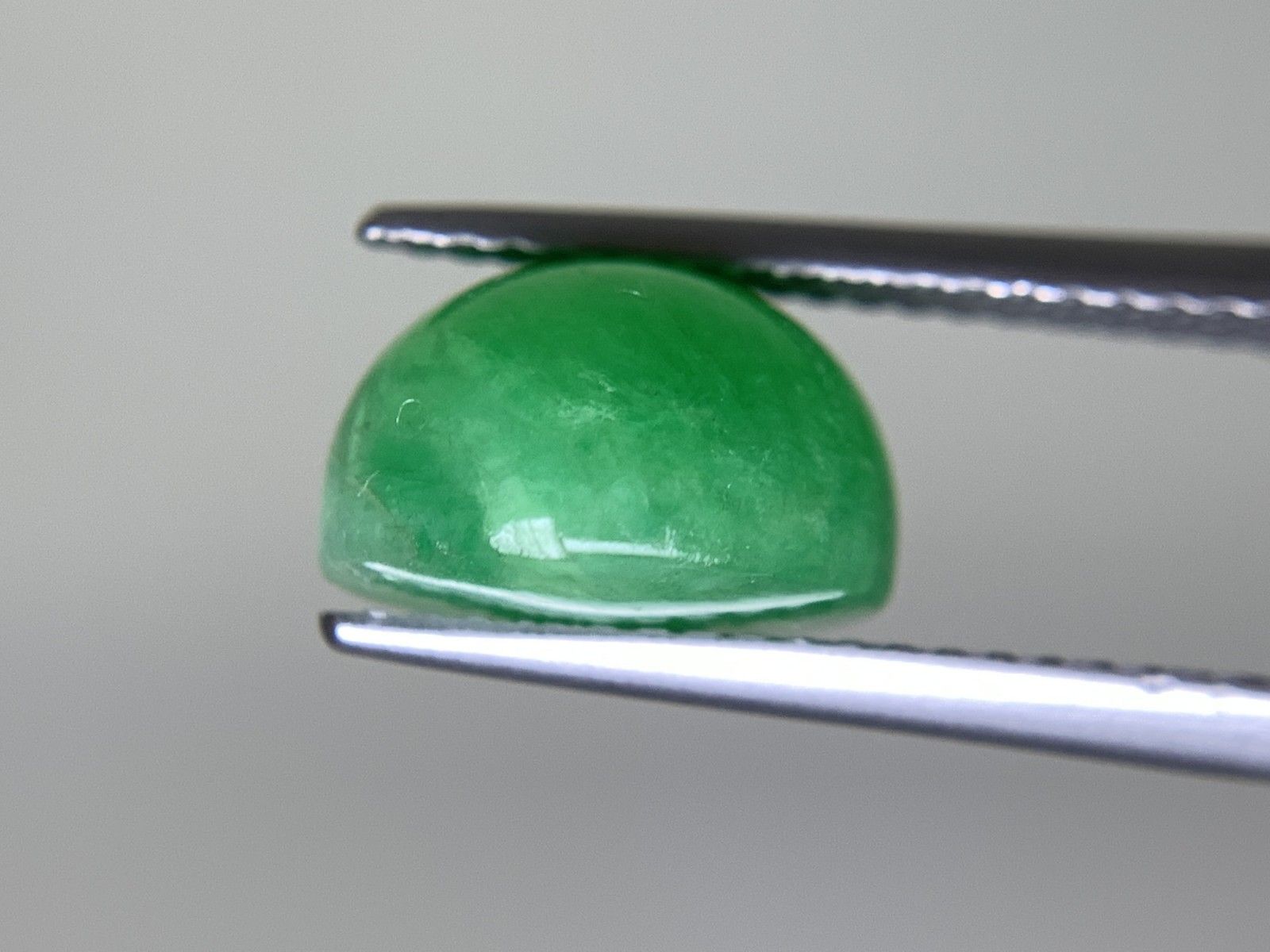 翡翠 .天然石 18k ヒスイ 翡翠 天然 6.227ct 宝石ソーティング付き 10.0㎜×10.0