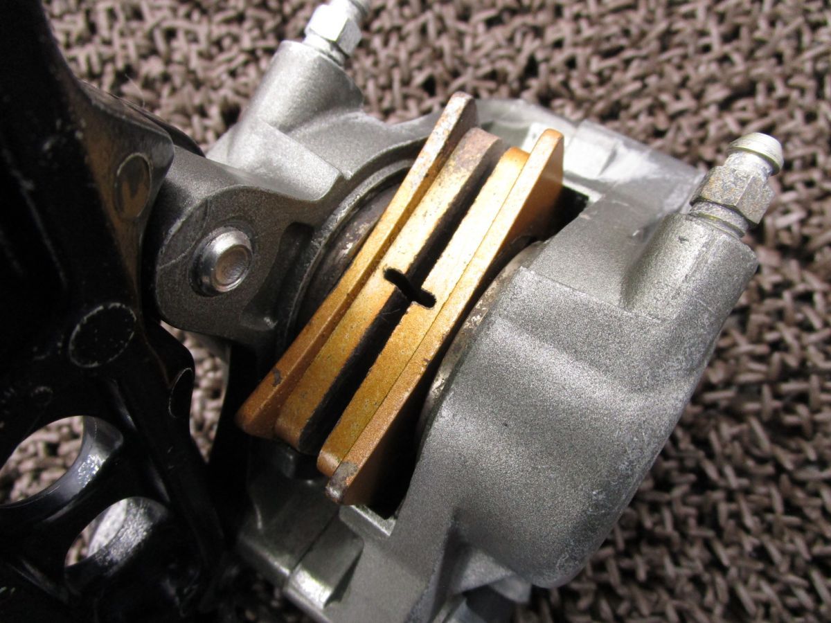XJR1200 リアキャリパー マスター △A6796 BREMBO 4KG ヤマハ 4CC キャブ車 動画有