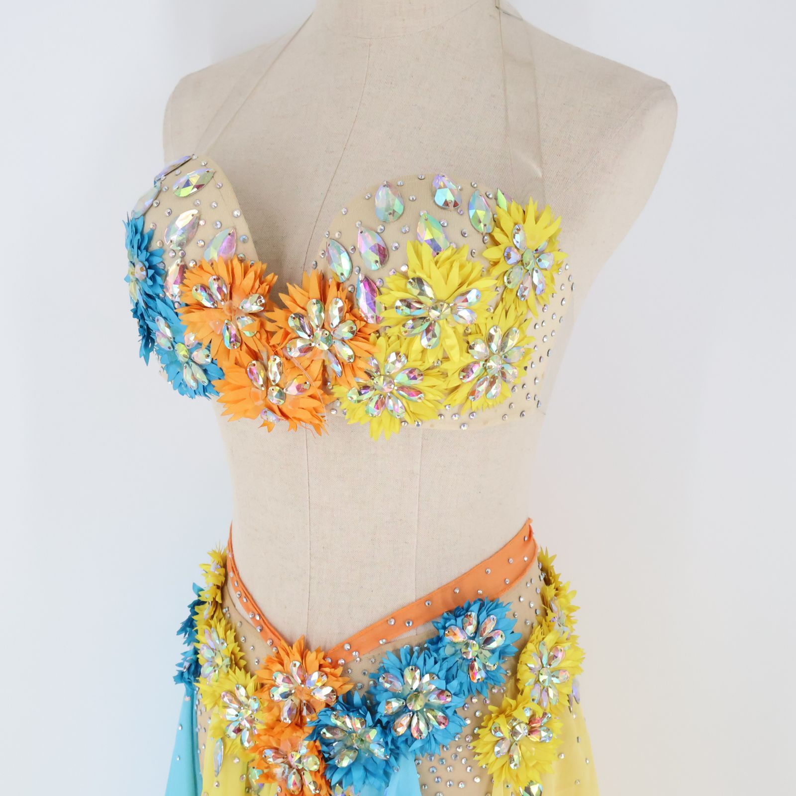 ベリーダンス用 オリエンタル衣装】カラフル Asi Haskal ライン