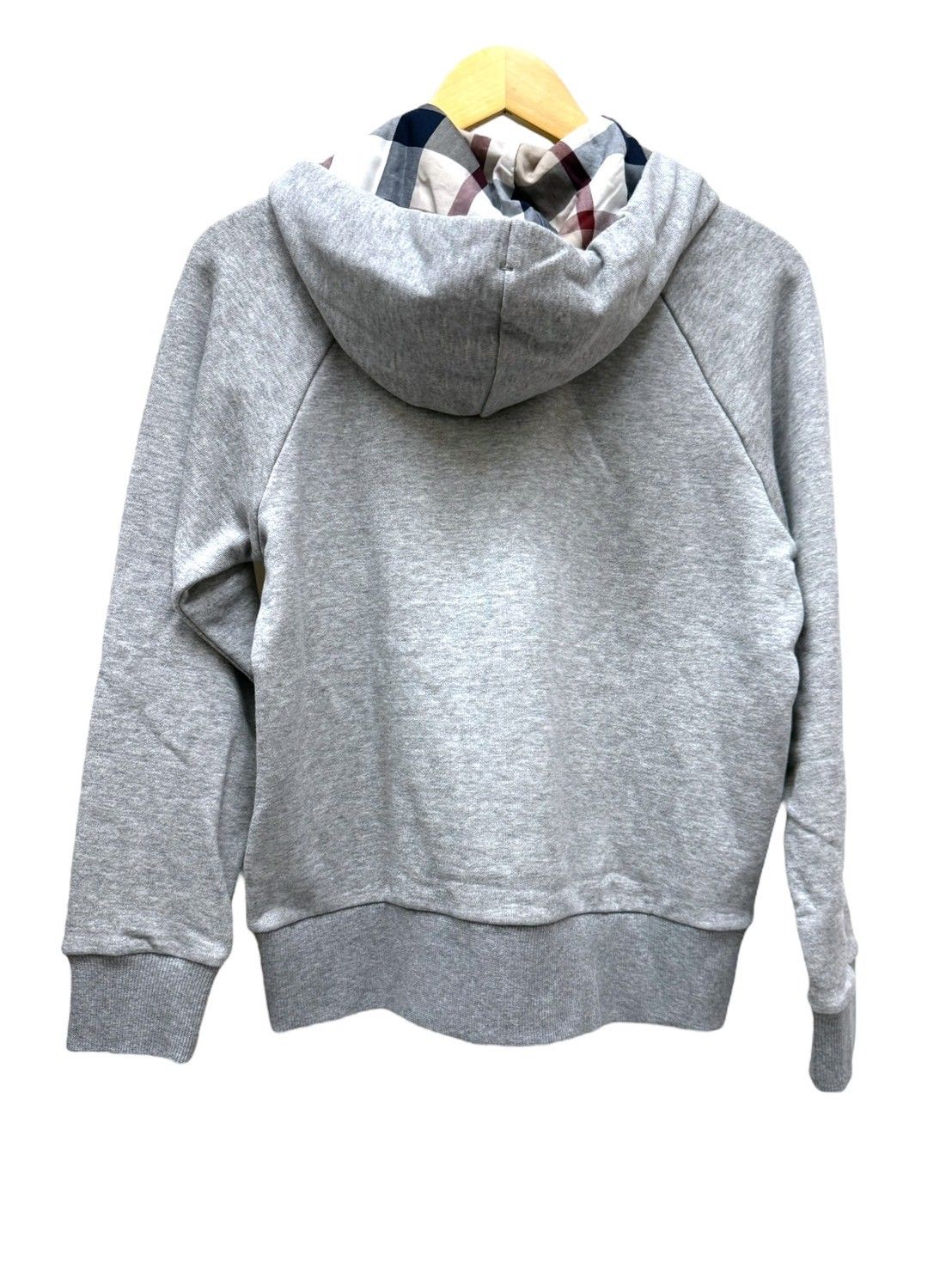 BURBERRY BLUE LABEL (バーバリーブルーレーベル) ジップアップ