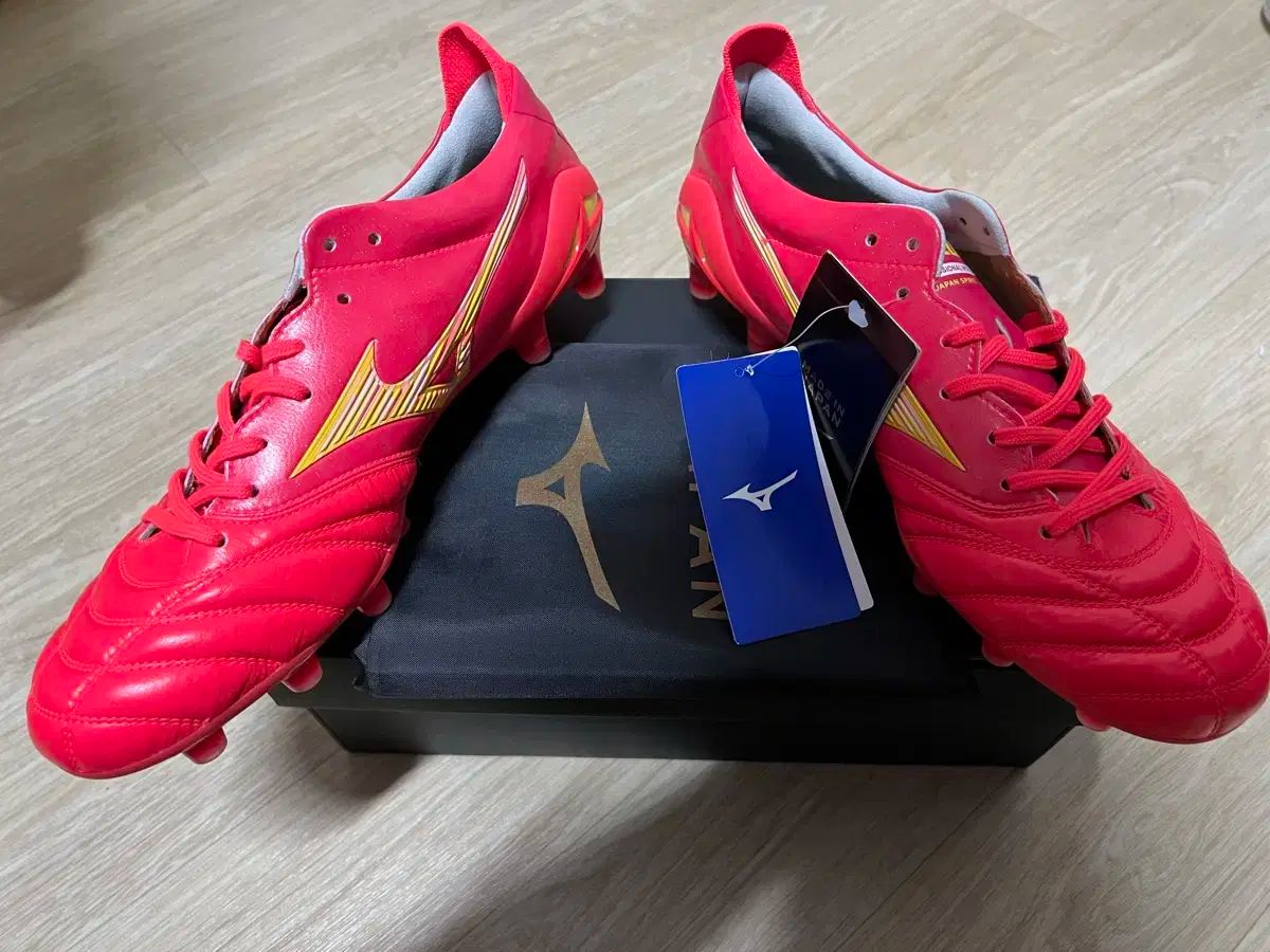 ミズノ モレリア ネオ IV ベータ JAPAN 4 β ルビーレッド モレリアネオ