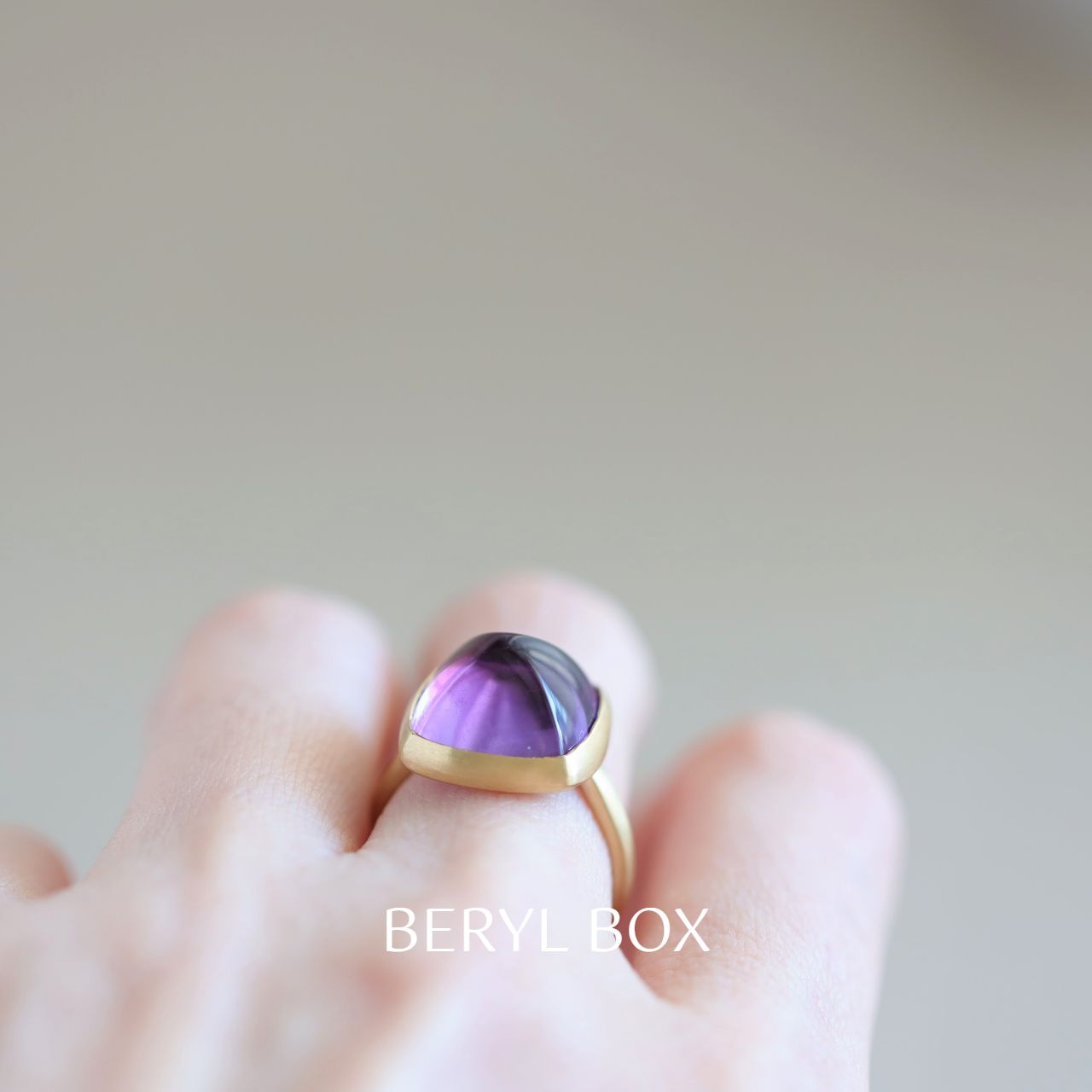 ローズアメジスト シュガーローフカット 7ct オリジナルリング枠お 