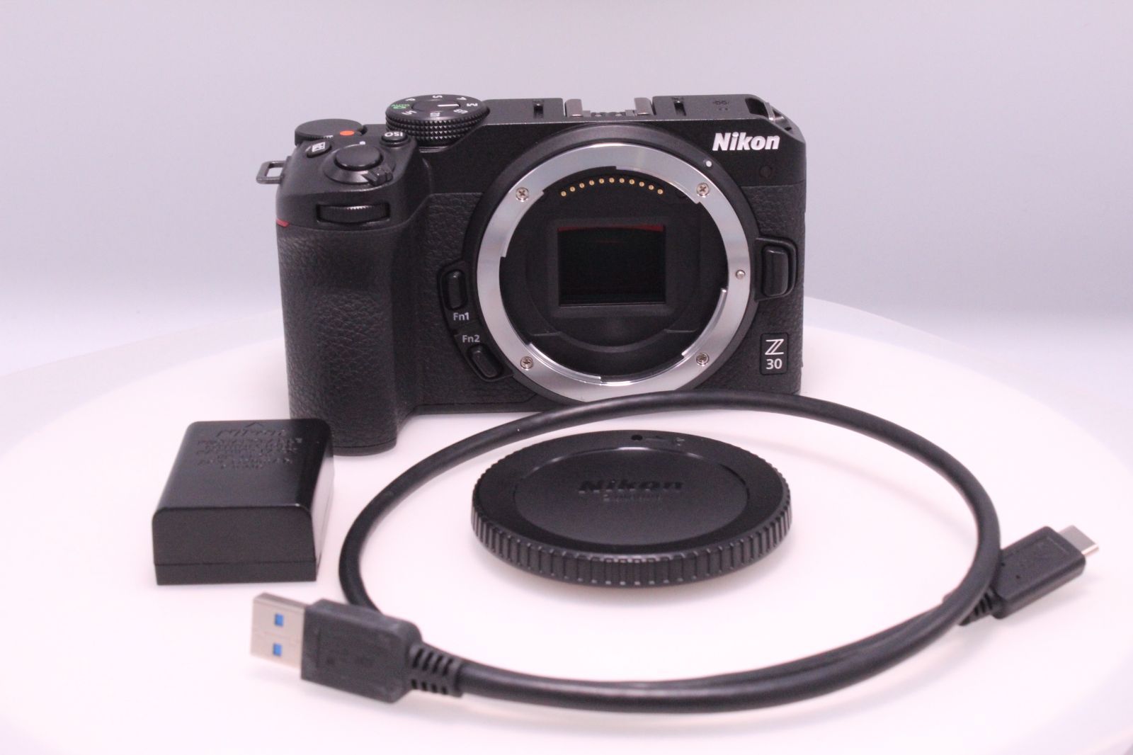 1 251回 Nikon Z30 ボディ Zマウント ニコン ミラーレス一眼 APS-C 動画 Vlogブラック 超