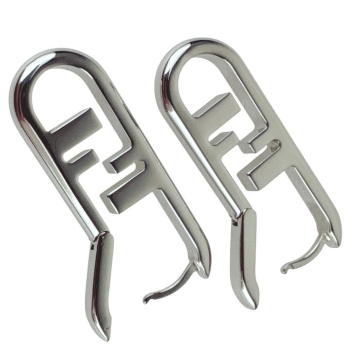 フェンディ FENDI ピアス オーロック　片耳 FENDI オーロック ピアス