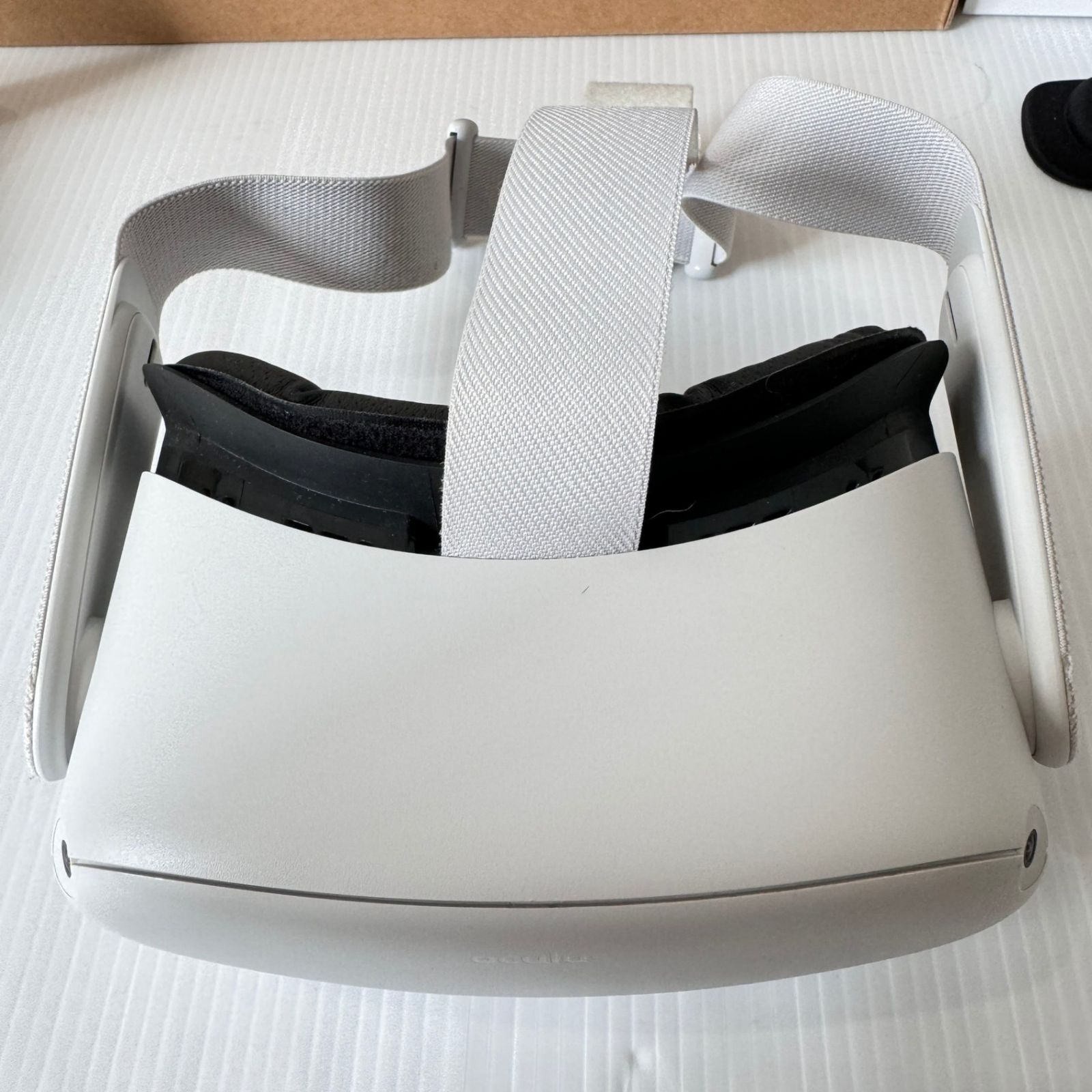 ☆動作確認済み Oculus Quest2 (Meta Quest2) 256GBモデル ほぼ未使用社外品フェイスパッド付☆ - メルカリ