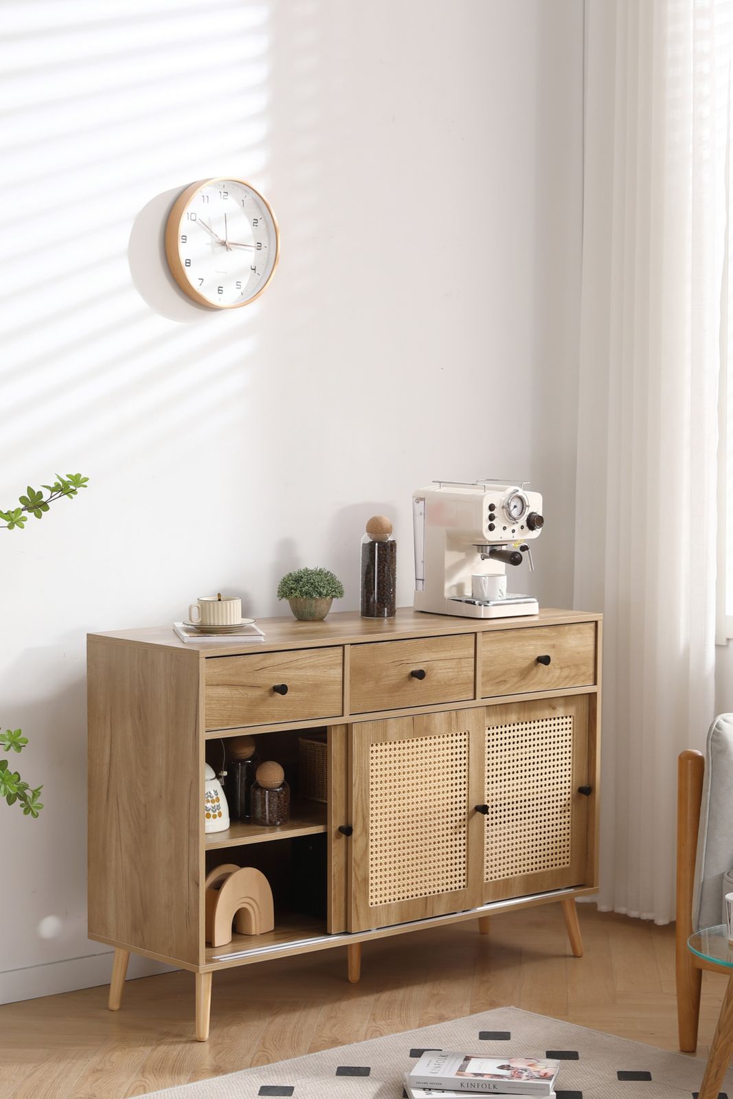 リビングボード