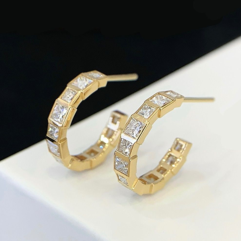 充実の品揃え！ ︎ 在庫品 ︎K22 22金 バゲットダイヤピアス2.4ct フープピアス リングピアス イエローゴールド オーダーメイドジュエリー ラボグロウンダイヤモンド バゲットダイヤ ダイヤピアス 指輪 ゴールドピアス K18 18金 IGI鑑定書発行